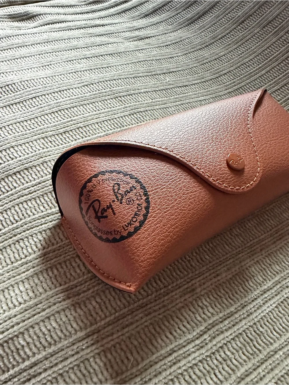 Ray-Ban Brown Leather Sunglasses Case with Gray Cleaning Cloth